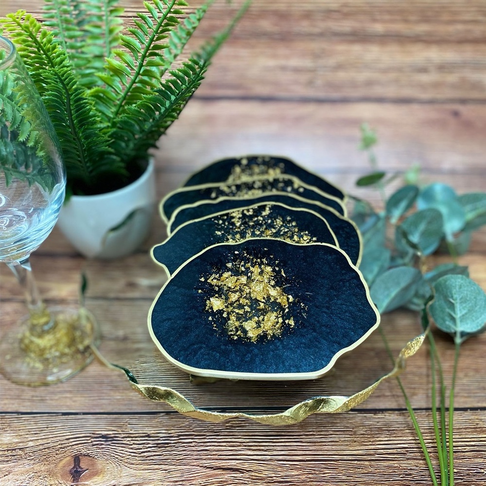 Set of 4 Black & Gold Resin Coaster